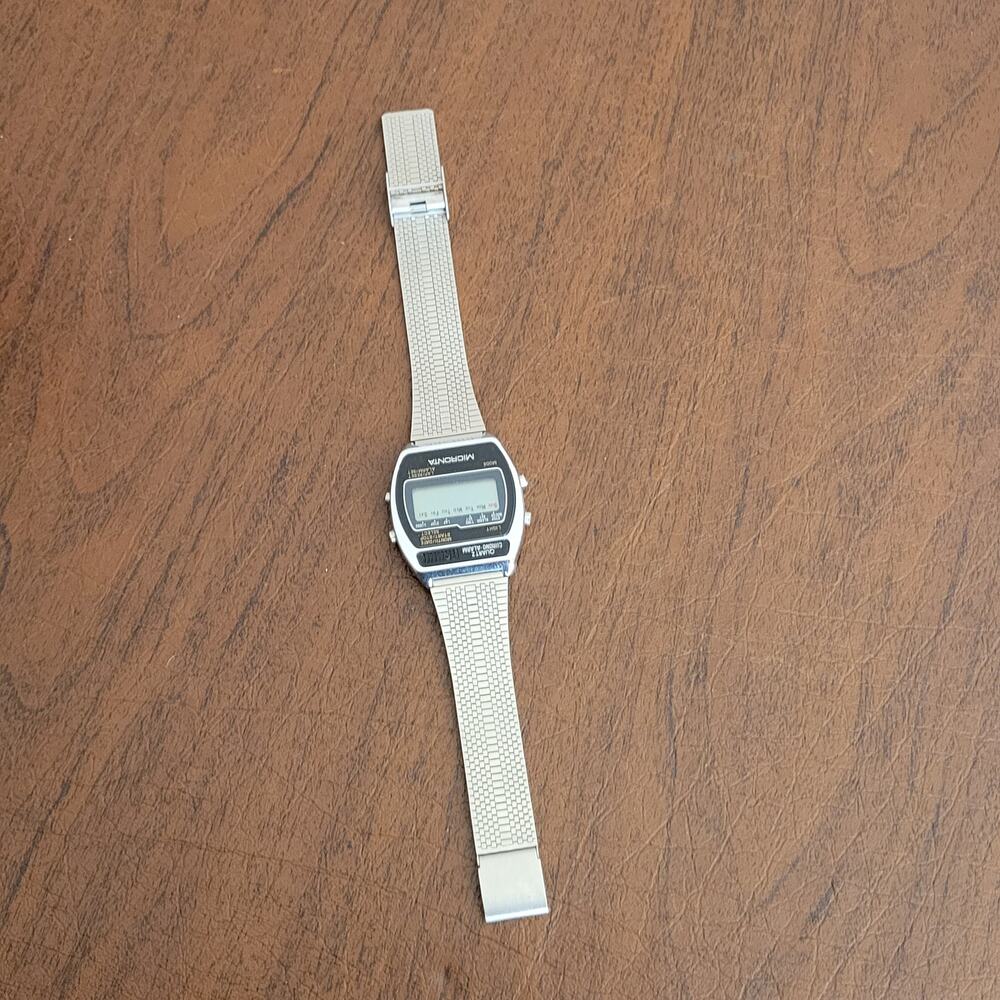 Micronta LCD Quartz Chronograph Digital Watch Vin… - image 12